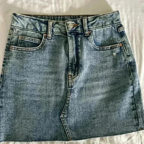 Wild fable Women’s or juniors jeans skirt, size 4 - Picture 5 of 7